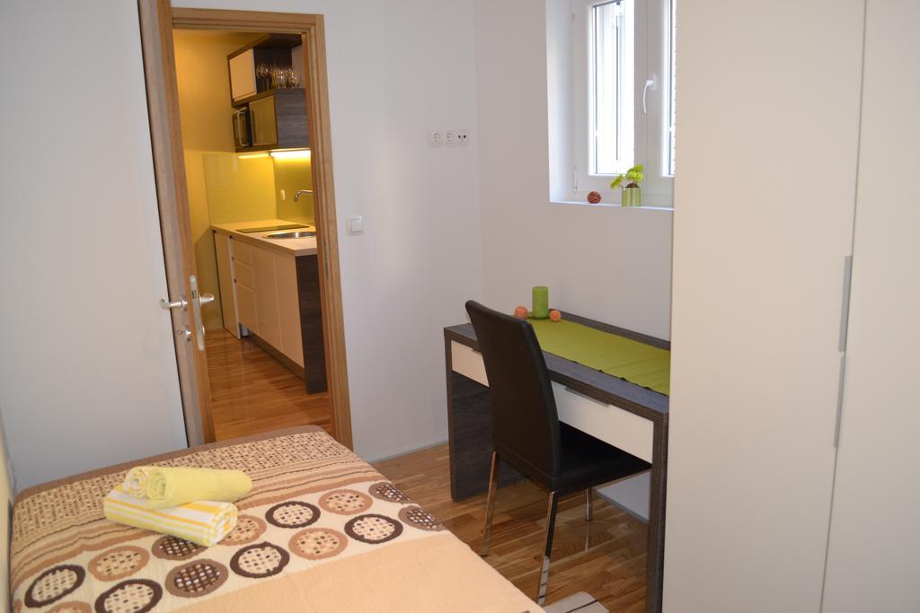 Apartment Kalelarga 4 You